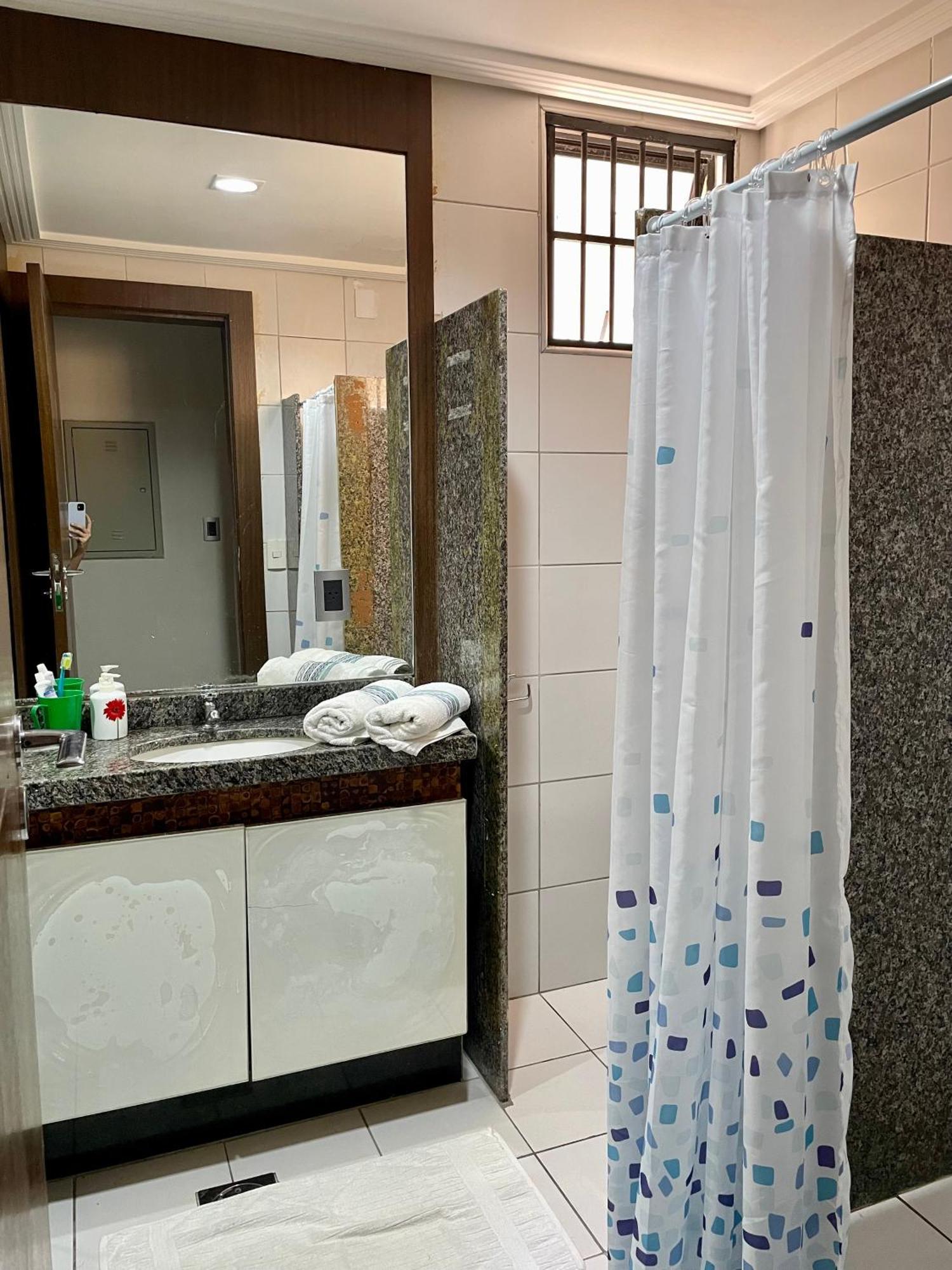 No Bairro Meireles à 50m Da Beira-mar Apartamento Fortaleza (Ceara)